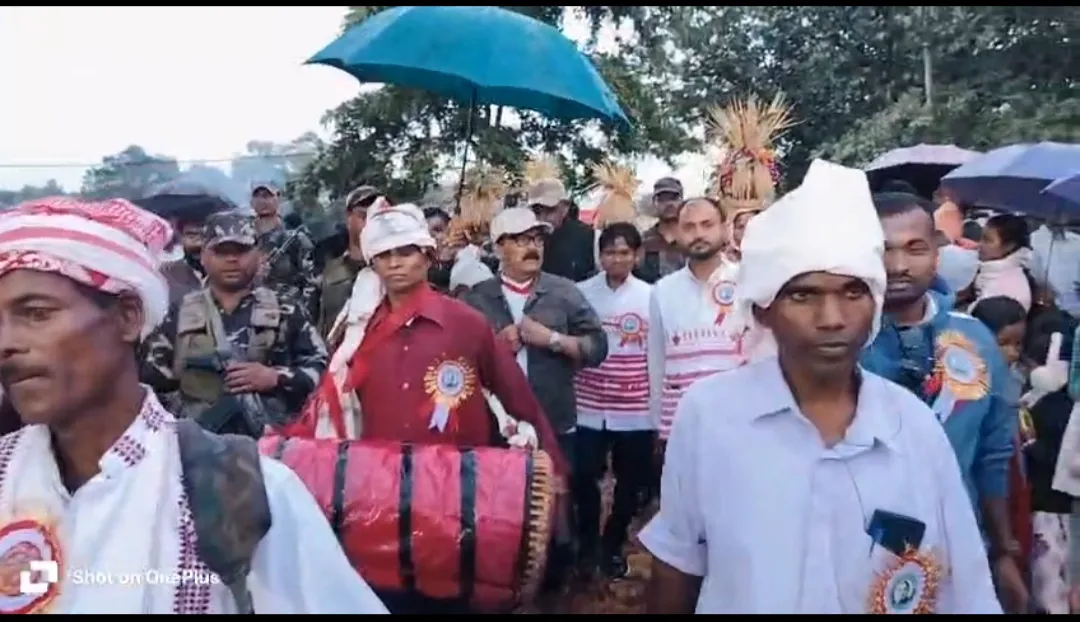 आदिवासियों के मसीहा कार्तिक उरांव को सांसद सुखदेव भगत ने दी श्रद्धांजलि