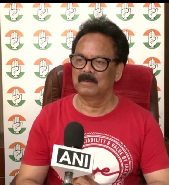 धरना-प्रदर्शन हमारा संवैधानिक अधिकार, आवाज दबा रही कायर-तानाशाह सरकार : सुखदेव भगत