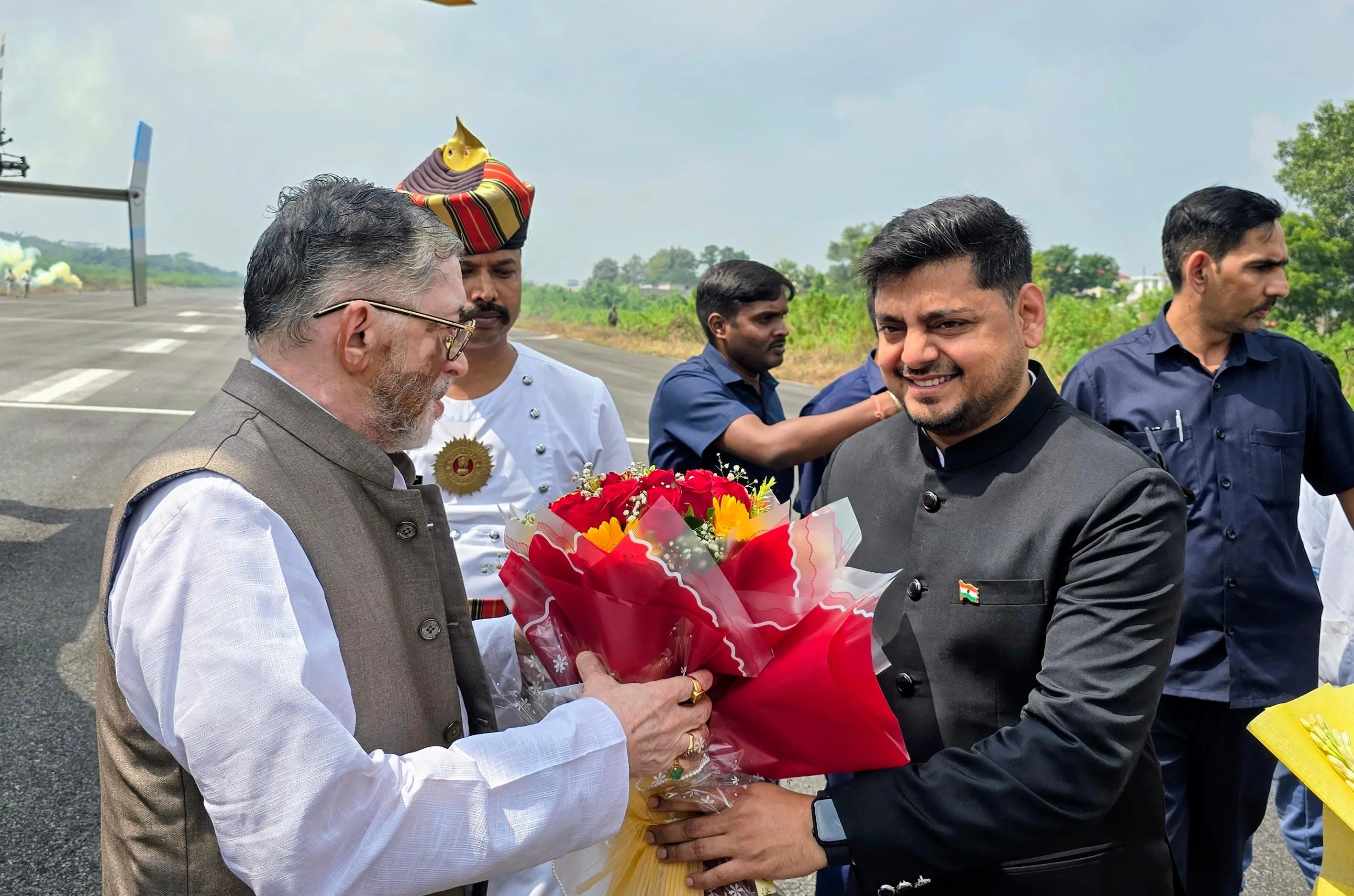 धनबाद : बीबीएमकेयू के कार्यक्रम में शामिल होने पहुंचे राज्यपाल, सुरक्षा को लेकर प्रशासन अलर्ट