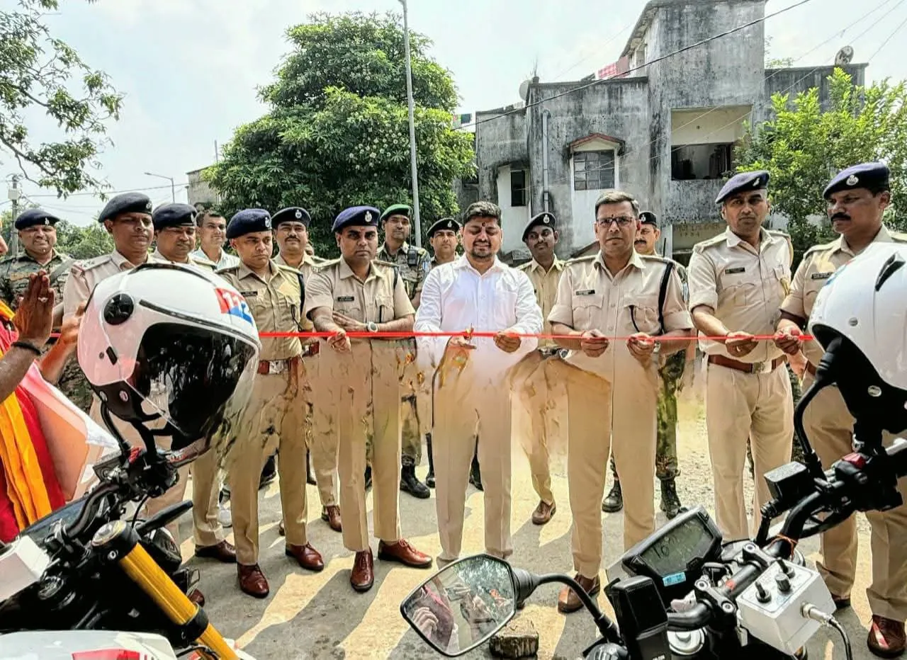 धनबाद पुलिस को मिलीं 45 नई पेट्रोलिंग बाइक