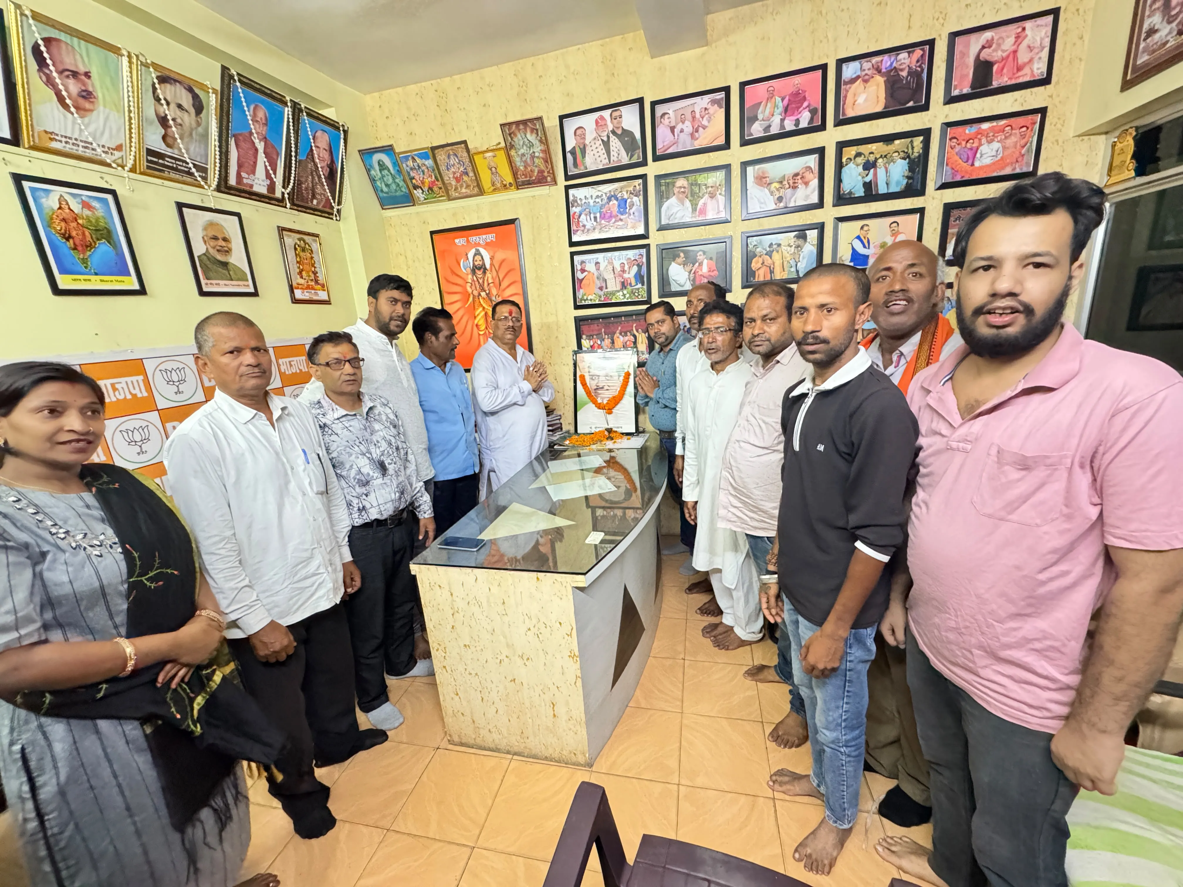 पंडित दीनदयाल उपाध्याय जयंती पर भाजपा ने किया नमन : अनूप जोशी 