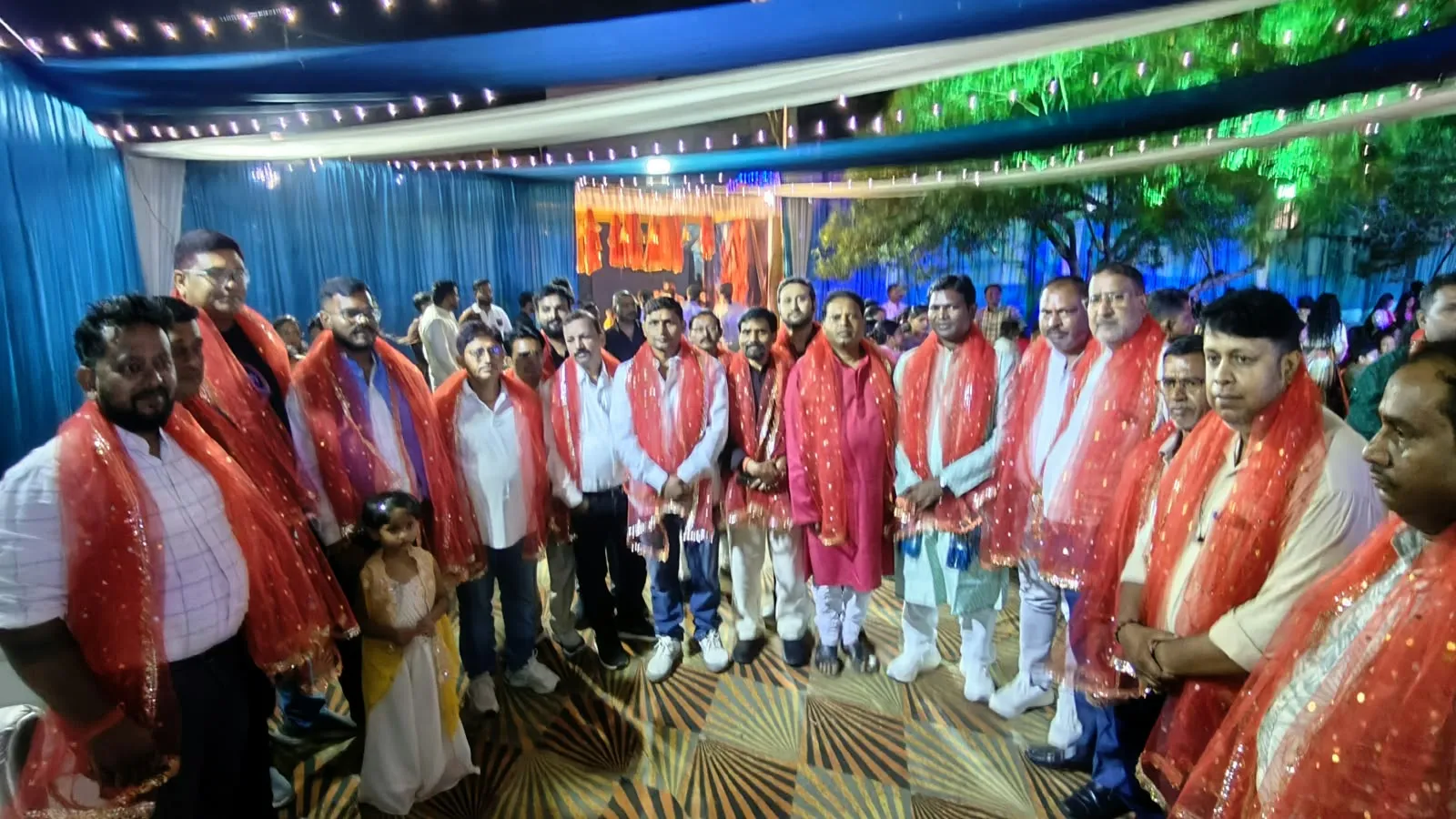 लोहरदगा : बौली बगीचा महादेव टोली दुर्गा मंदिर के प्रांगण में डांडिया महोत्सव