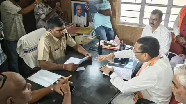 डॉ मुखर्जी की क्षतिग्रस्त प्रतिमा को लेकर अरगोड़ा थाना में केस दर्ज