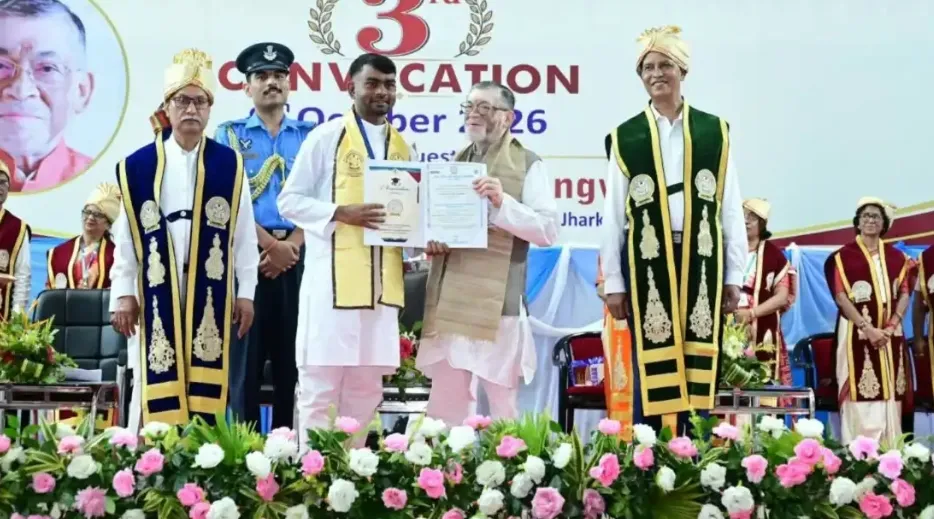विधायक जयराम महतो को राज्यपाल ने दी पीएचडी की डिग्री