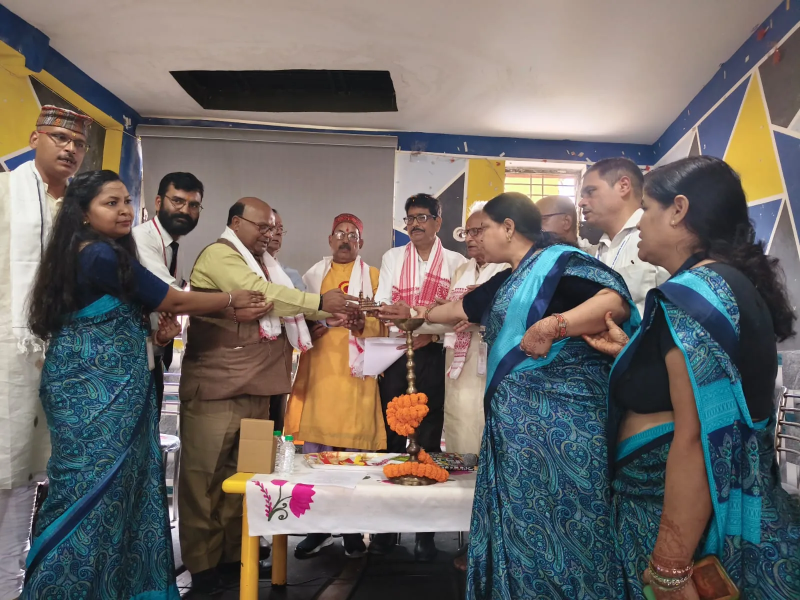 डीएवी शिक्षा दीप विद्यालय में भाषा के संरक्षण एवं संवर्धन पर हुआ मंथन