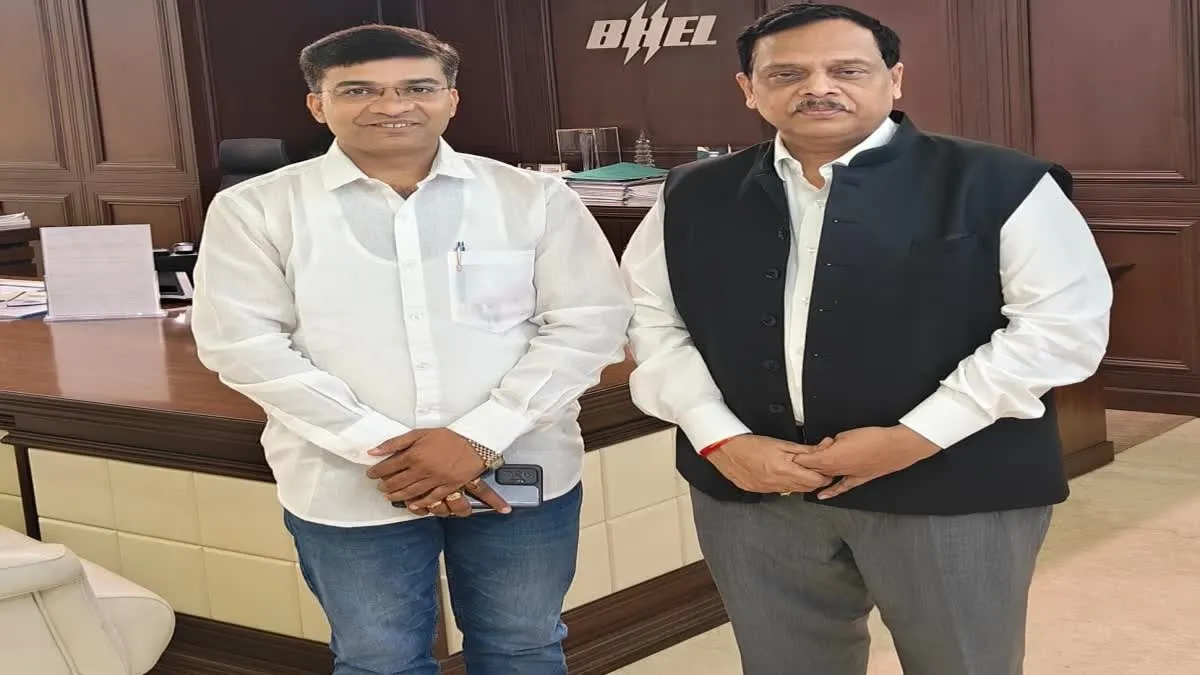 एचईसी के मजदूर संघ के महामंत्री ने सीएमडी संग की वेतन-प्रमोशन समेत कई मुद्दों पर चर्चा