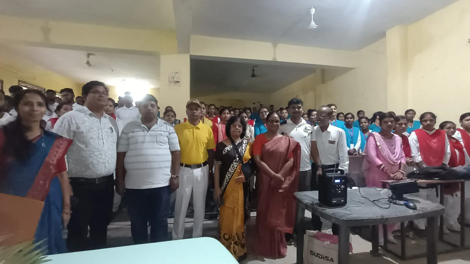 स्वच्छ सागर, सुरक्षित सागर अभियान के तहत कार्तिक उरांव महाविद्यालय में विविध प्रतियोगिताओं का आयोजन
