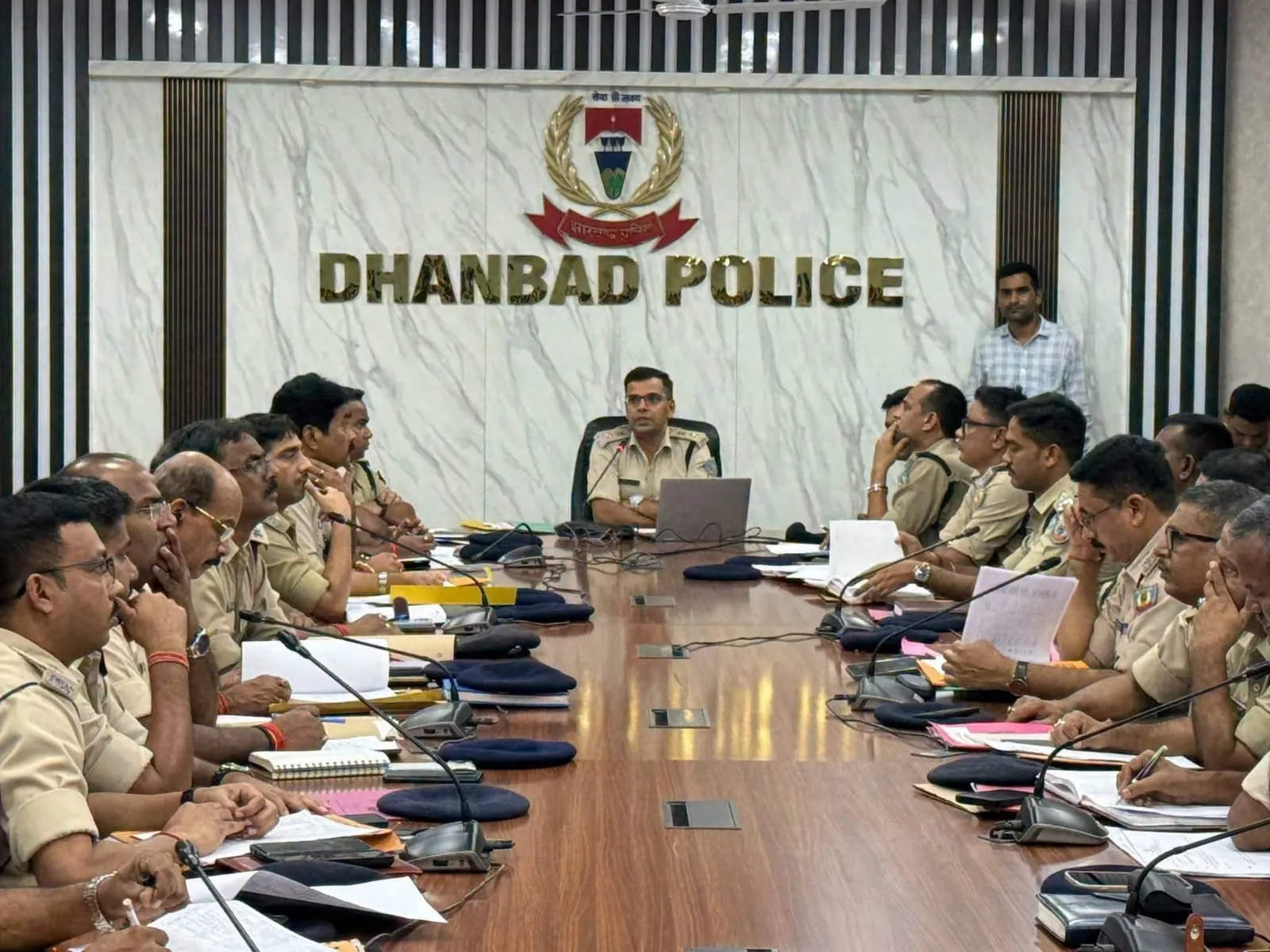 धनबाद : दुर्गा पूजा में डीजे बजा तो रद्द होगा पूजा समिति का लाइसेंस
