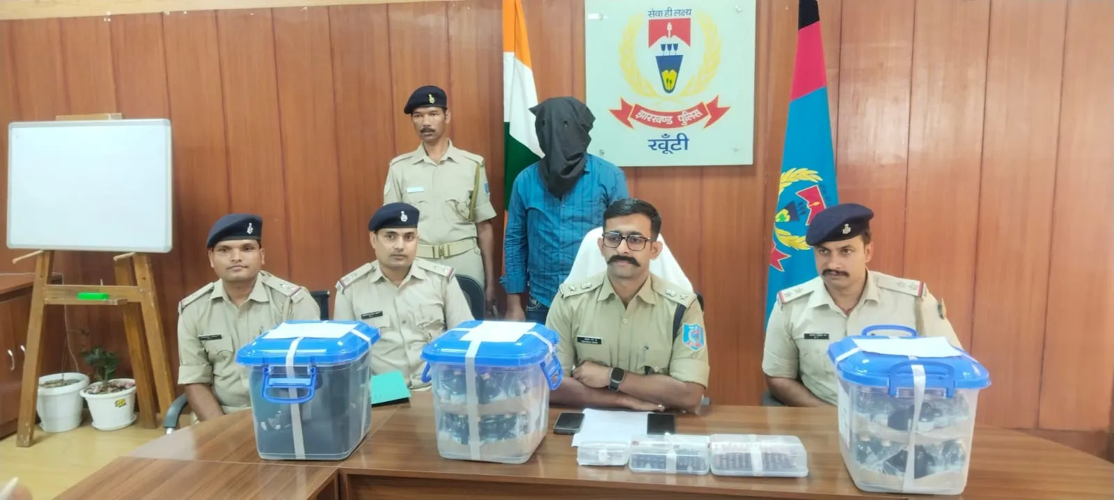 खूंटी : नशीली दवाओं की बड़ी खेप बरामद, जमशेदपुर का युवक धराया