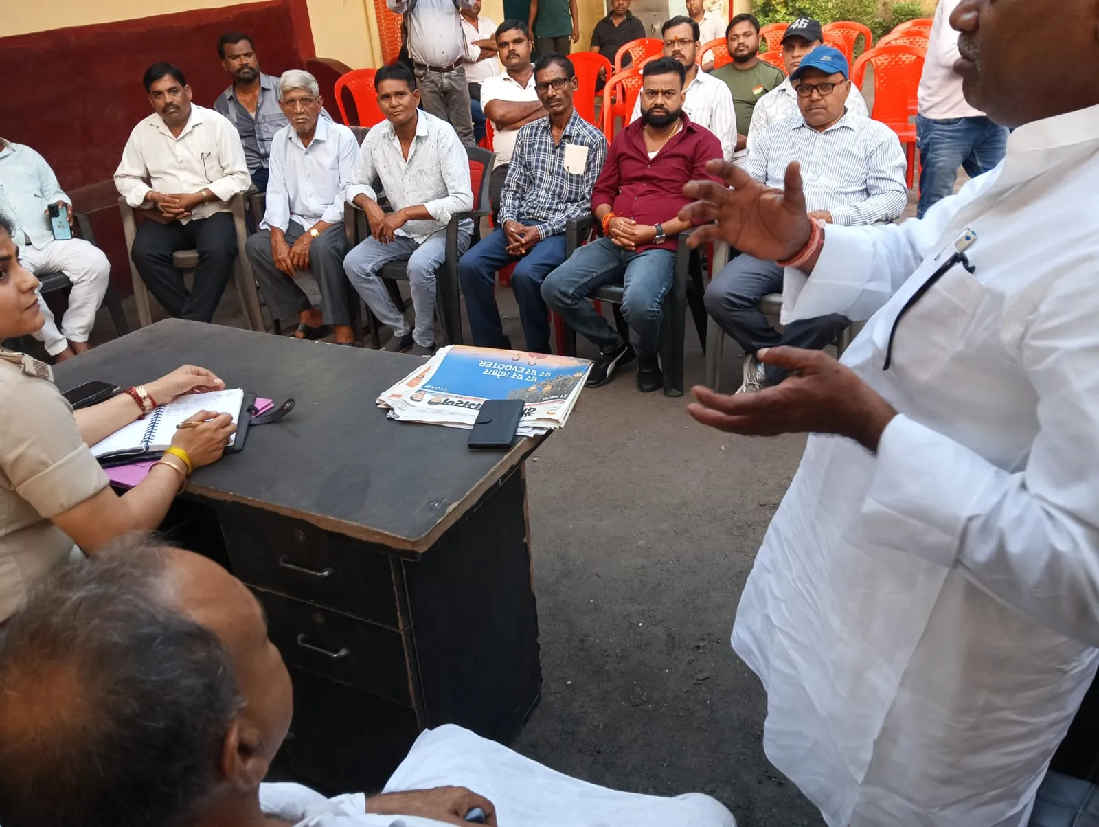 धनबाद : कतरास रामकनाली में दुर्गा पूजा को लेकर पुलिस सतर्क, डीजे पर रहेगा प्रतिबंध