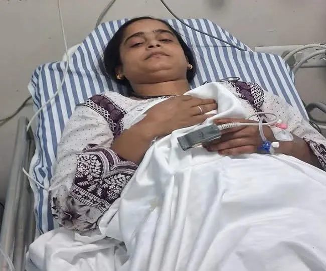 धनबाद : अंधाधुंध फायरिंग में महिला घायल, बची जान