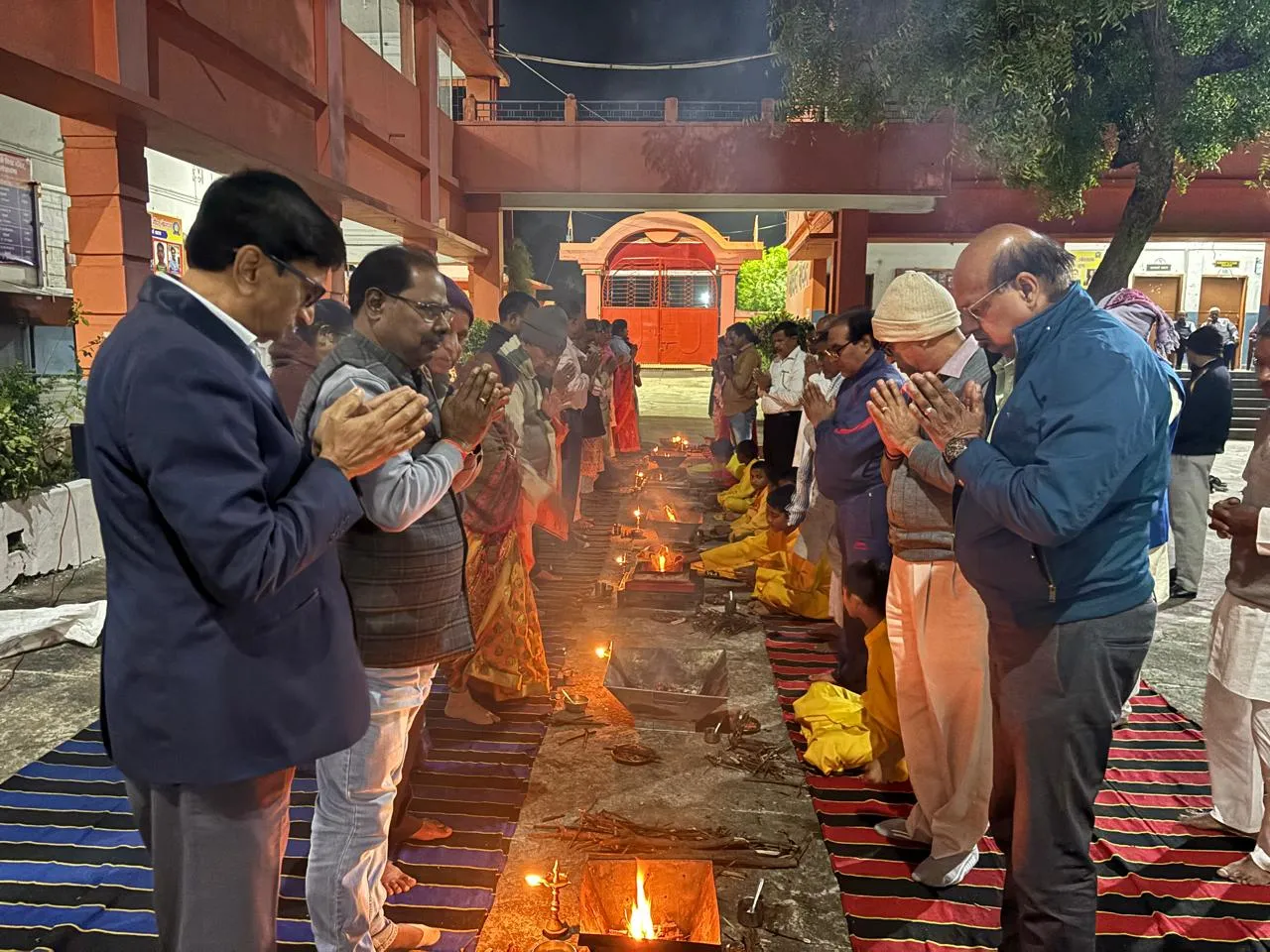 सात कुंडीय महायज्ञ में गूंजे वैदिक मंत्रोच्चार