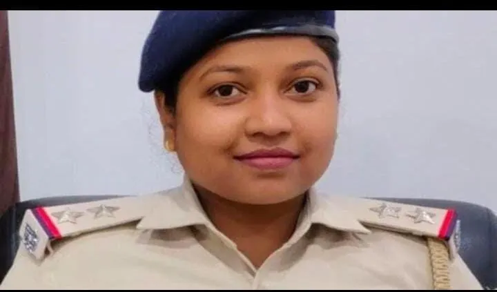 महिला दारोगा की मौत मामले में डॉक्टर और स्टाफ के खिलाफ प्राथमिकी दर्ज