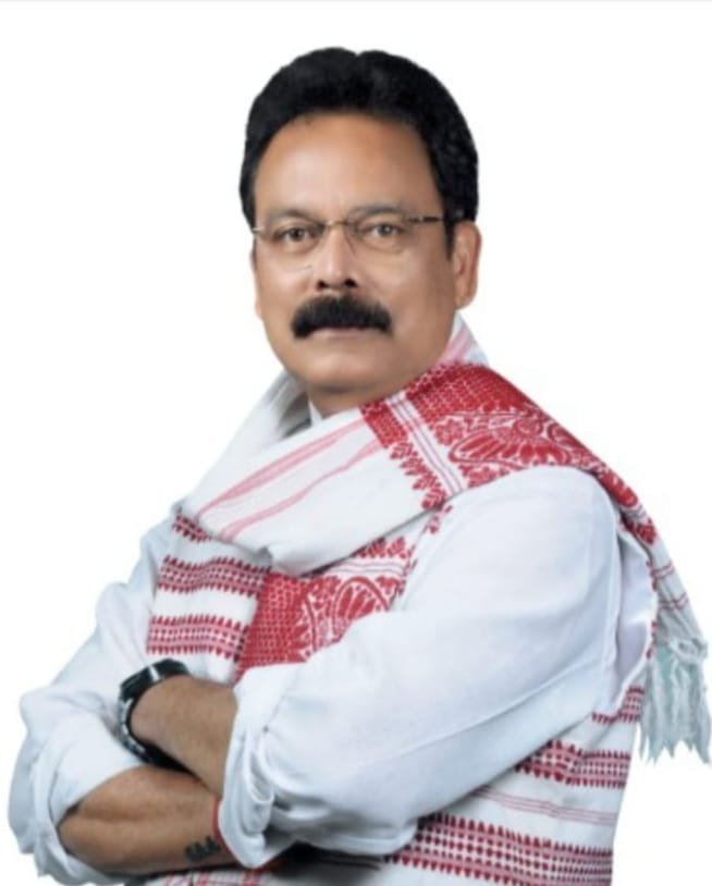 आदिवासी संस्कृति हमारी पहचान, प्रकृति पूजा ही सच्चा धर्म : सांसद सुखदेव भगत